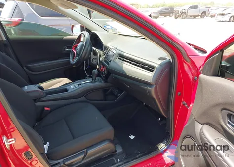 2018 Honda Hr-V Lx из США, поврежденный, VIN 3CZRU5H35JG705424